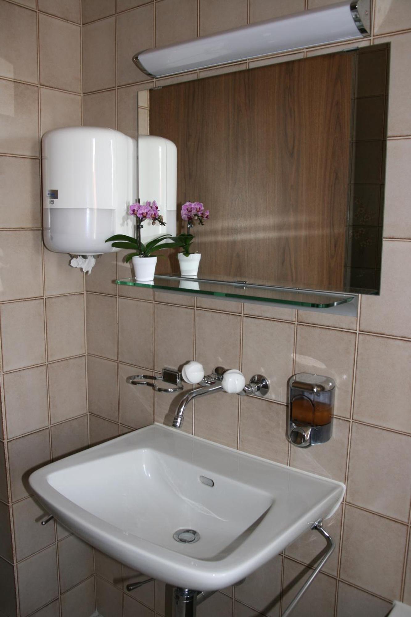 Hotel Glaernisch Hof Хорген Экстерьер фото