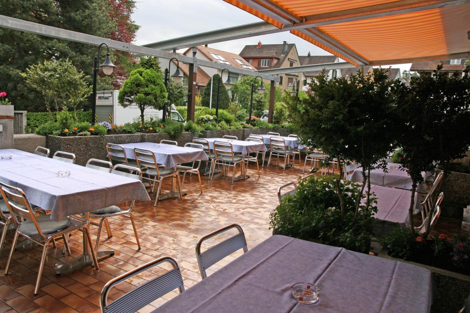 Hotel Glaernisch Hof Хорген Экстерьер фото