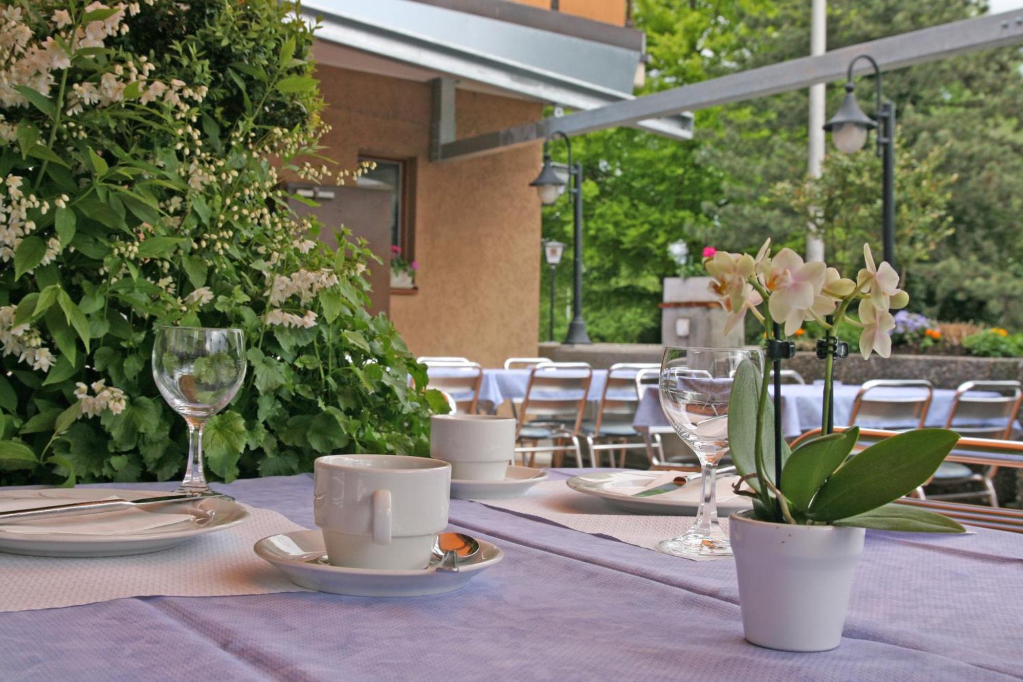 Hotel Glaernisch Hof Хорген Экстерьер фото